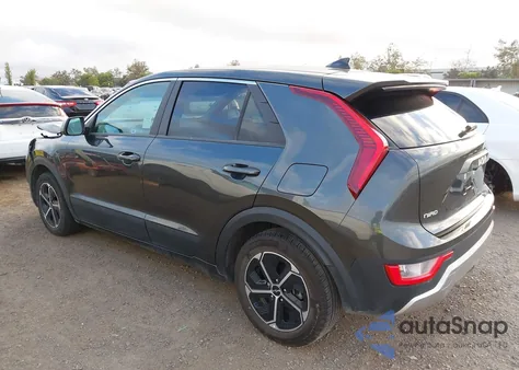 2023 Kia Niro Lx z USA, uszkodzony, nr VIN KNDCP3LE3P5116615
